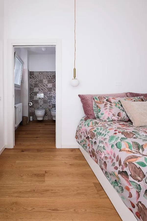 Residenza Il Cavaliere Del Borgo D'Oro Bergamo Apartman